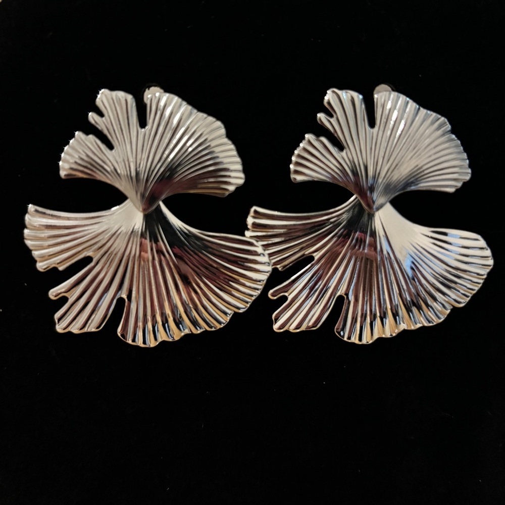 Sterling Silver Ginkgo Leaves Dangling Earrings